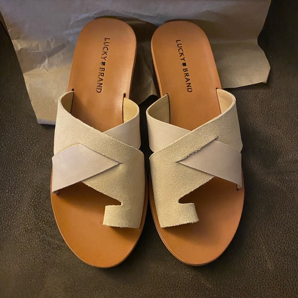 Lucky Brand Shoes - New Lucky Brand Sandals